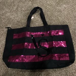 Victoria Secret Overnight Bag